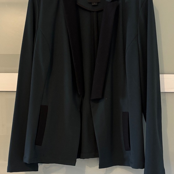 Classic Open-Front Women's Blazer Jacket in Dark Green and Black - Picture 5 of 8